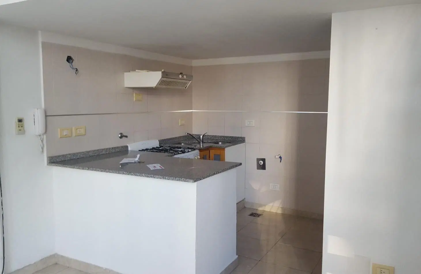 LOFT EN ALQUILER | 1 DORMITORIO | 2DO PISO | BANFIELD 2