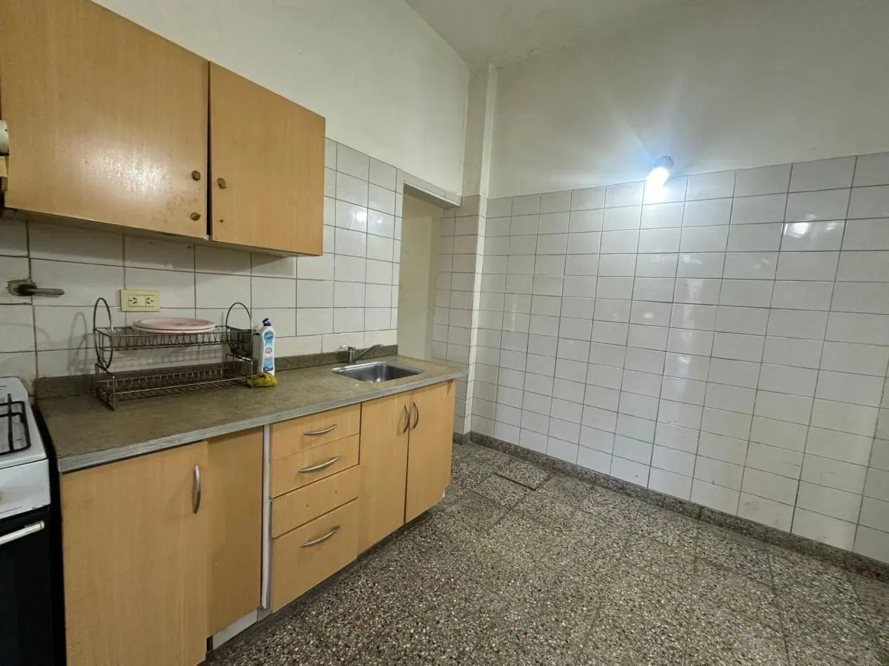 DEPARTAMENTO PB FRENTE DE 3 AMBIENTES LOMAS DE ZAMORA 3