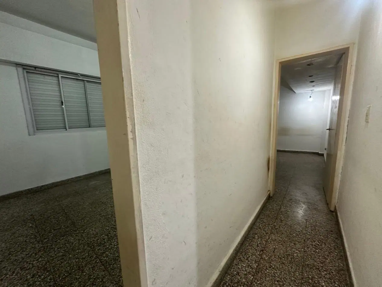 DEPARTAMENTO PB FRENTE DE 3 AMBIENTES LOMAS DE ZAMORA 2