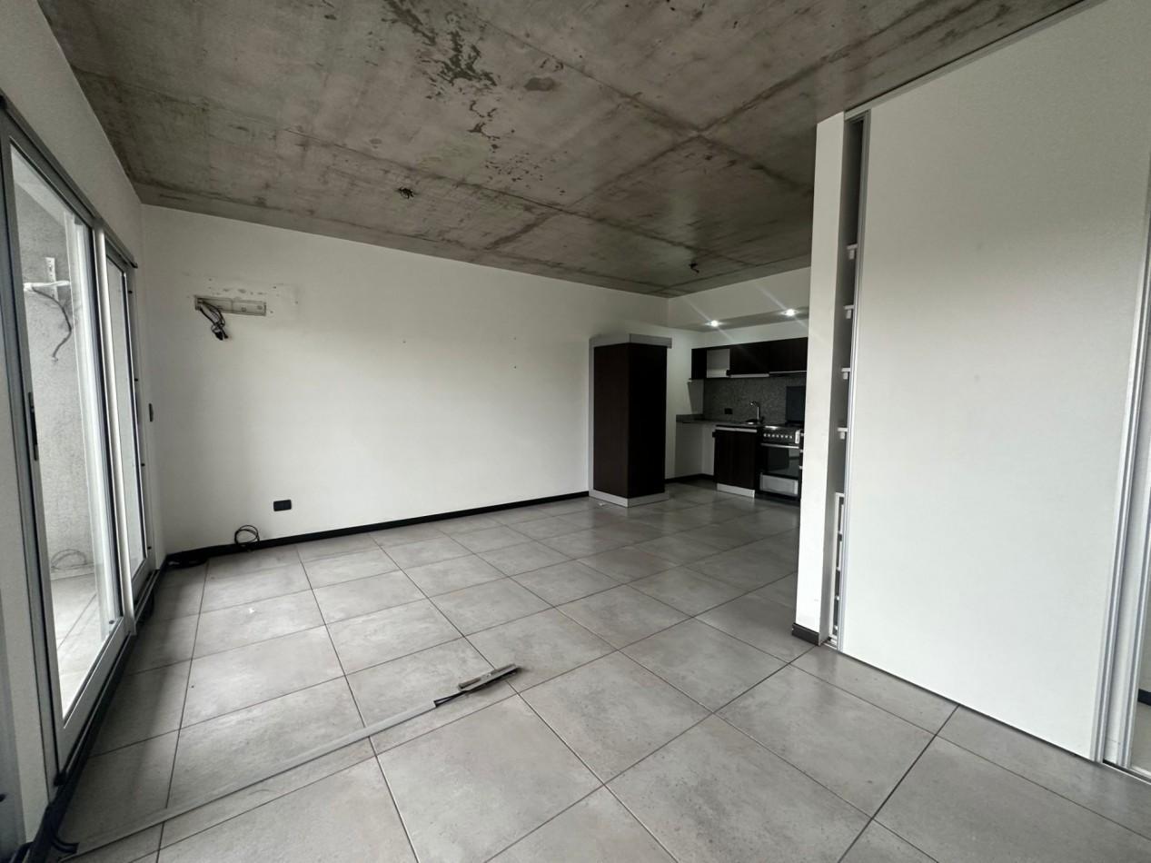 Foto de ALQUILER MONOAMBIENTE PISO 2 CON COCHERA REMEDIOS DE ESCALADA, imagen 2