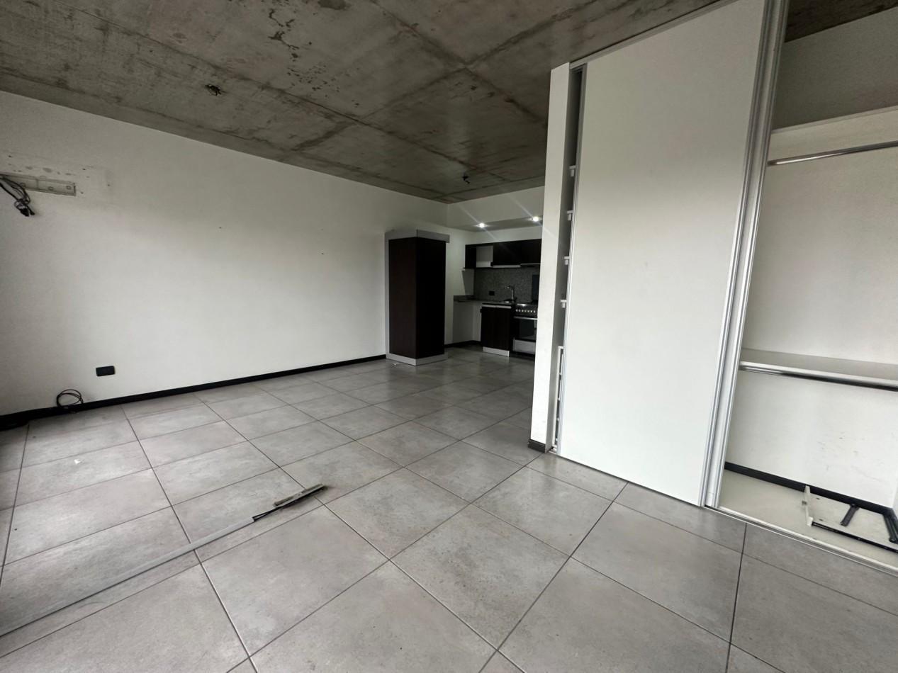 Foto de ALQUILER MONOAMBIENTE PISO 2 CON COCHERA REMEDIOS DE ESCALADA, imagen 4