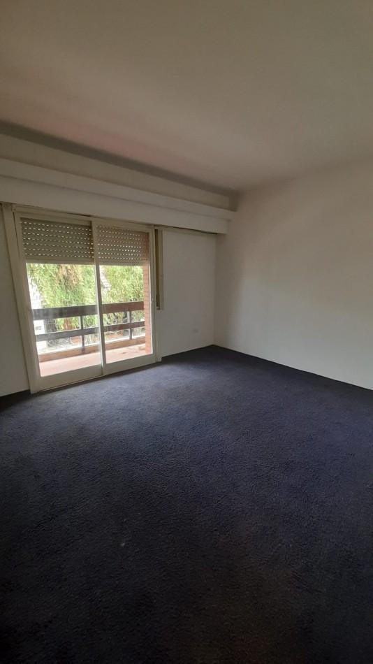 Foto de ALQUILER DEPARTAMENTO 5 AMB, PLANTA ALTA., imagen 1