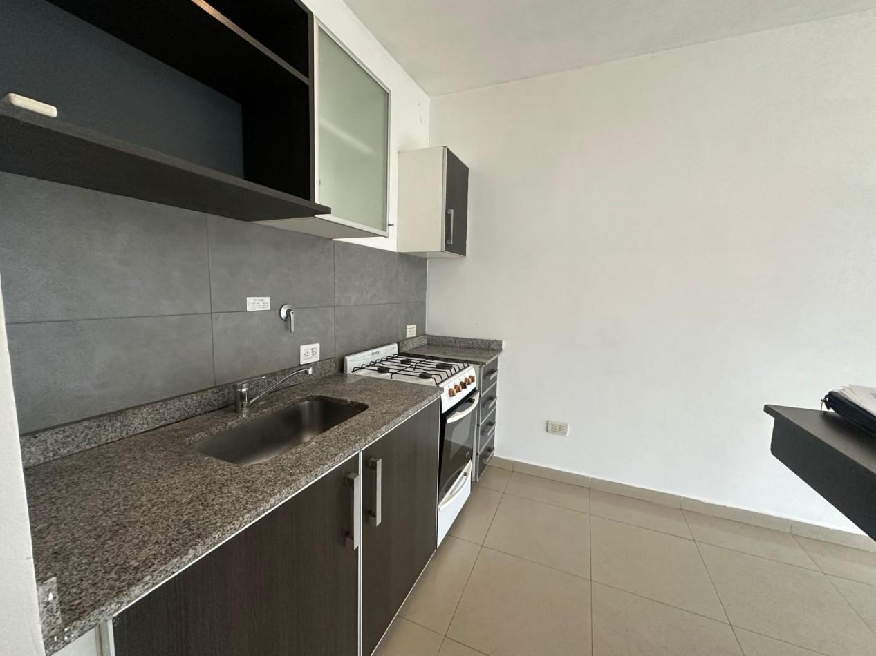 Foto de Monoambiente en alquiler Roca 323 Remedios de Escalada, imagen 5