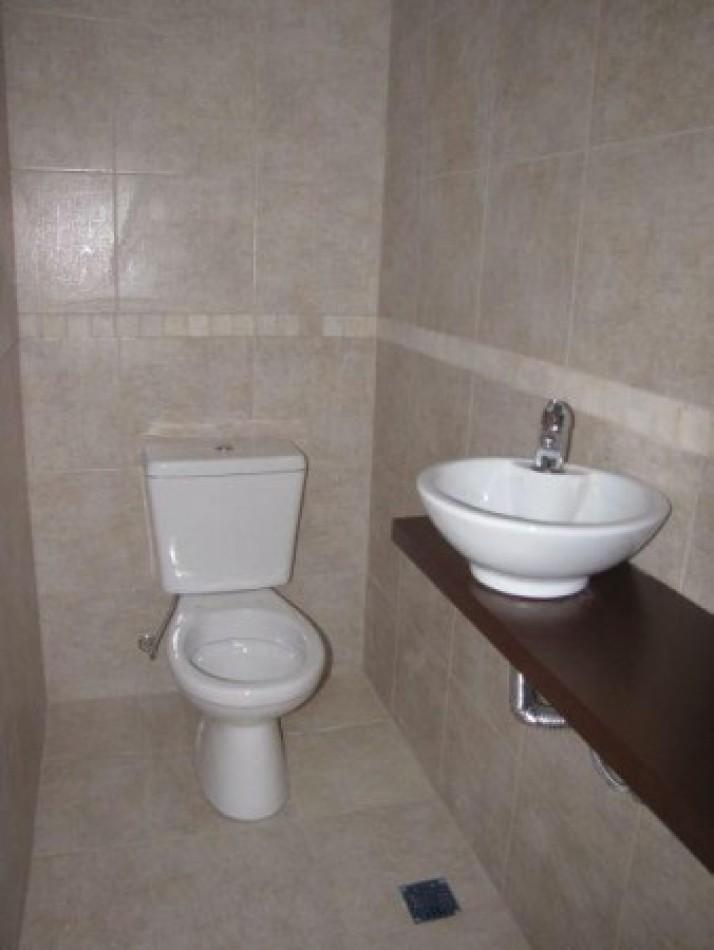 Foto de ALQUILER DEPARTAMENTO 2 AMB PB CON COCHERA Y TERRAZA PROPIA, imagen 5