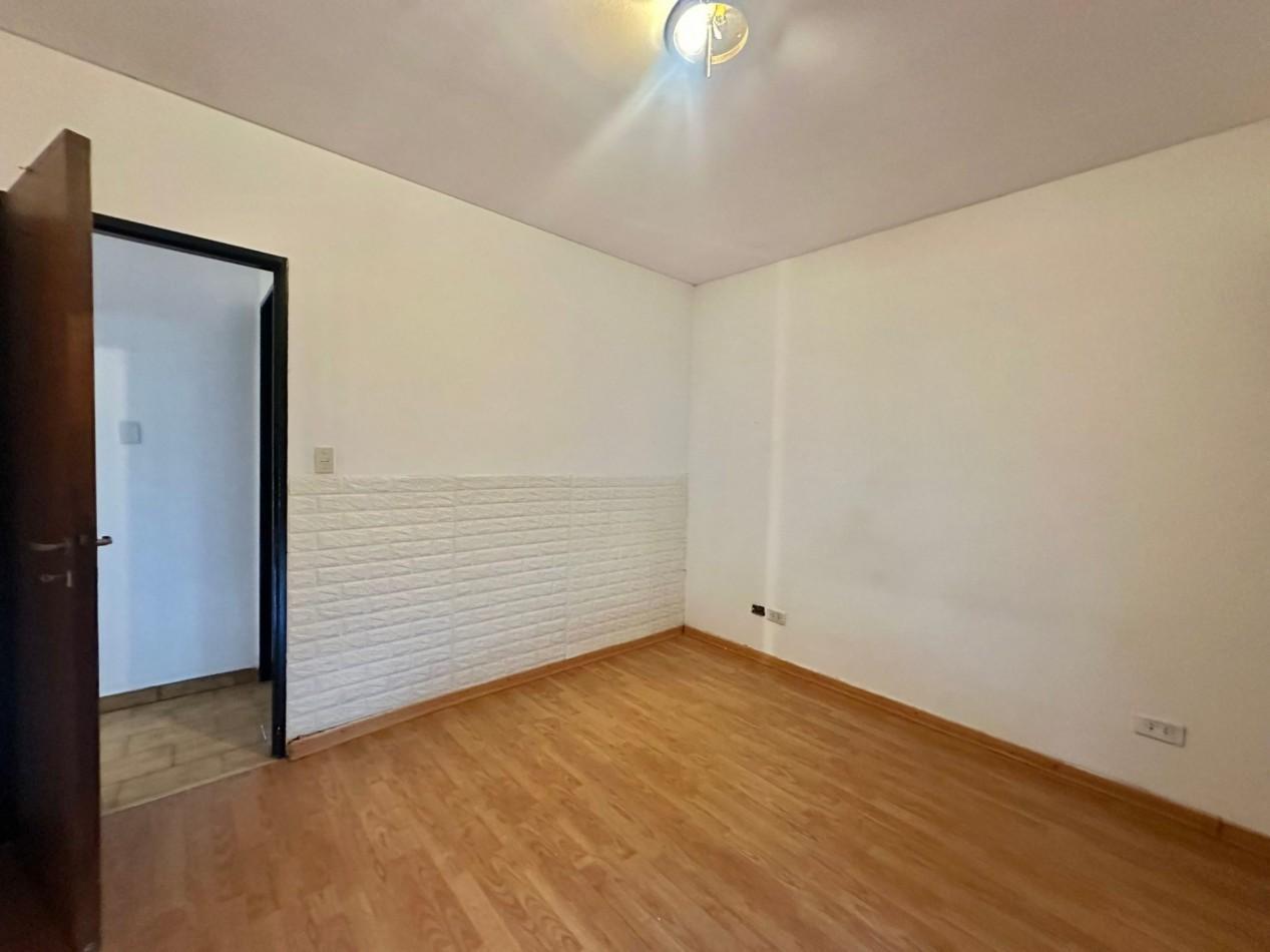 Foto de VENTA DE GRAN DUPLEX 4 AMBIENTES Saenz y Alvear Lomas de zamora, imagen 1