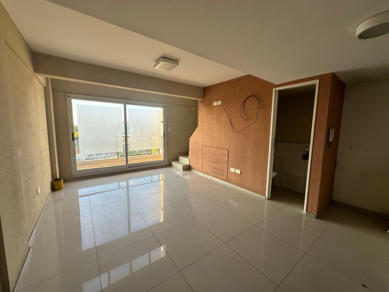 Foto de VENTA DEPTO 2 AMBIENTES TIPO LOFT LOMAS CENTRO, imagen 1