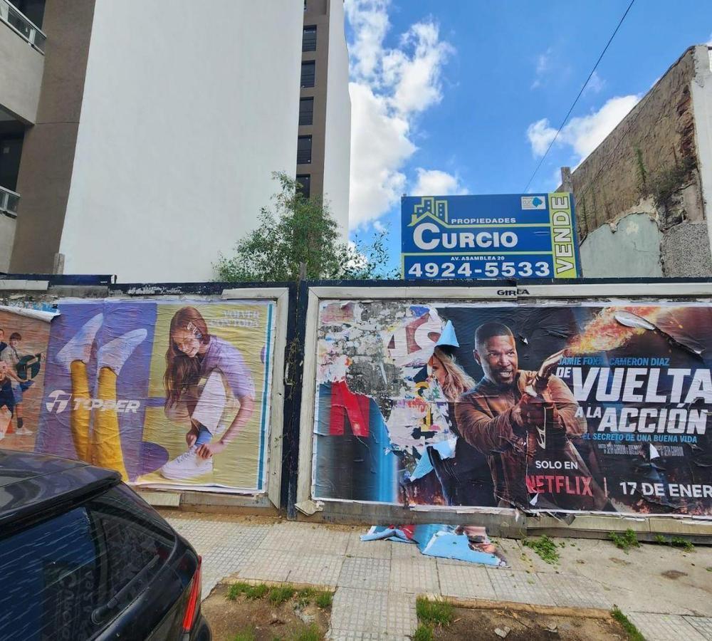 OPORTUNIDAD CONSTRUCCIÓN. Terreno 8.66 x 34.76 - San Cristob