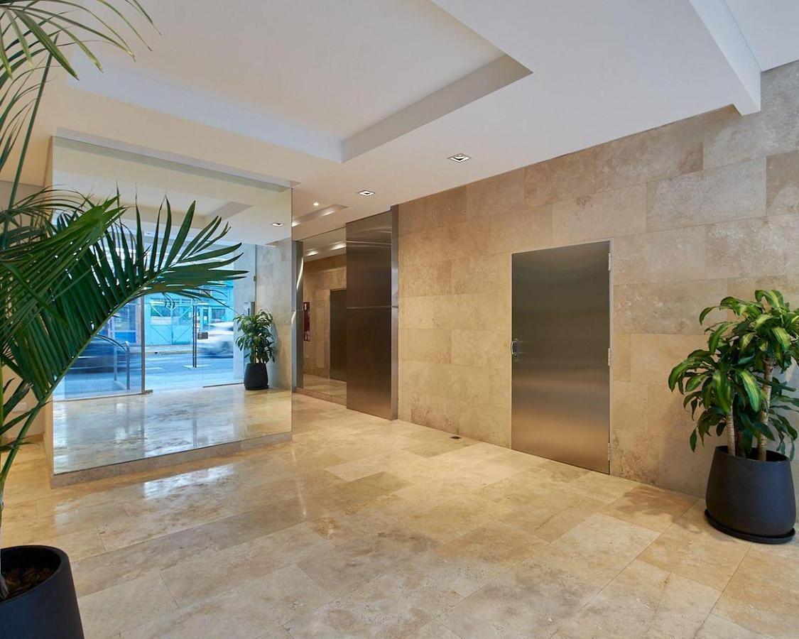 Venta. Monoambiente Al Ctfr C/ Balcón - Flores 4