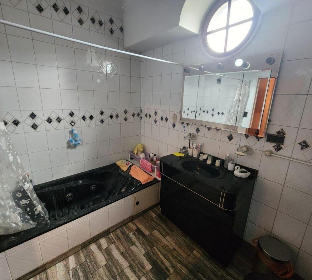 Casa 7 Ambientes o Mas. | Famatina Al 3900 4