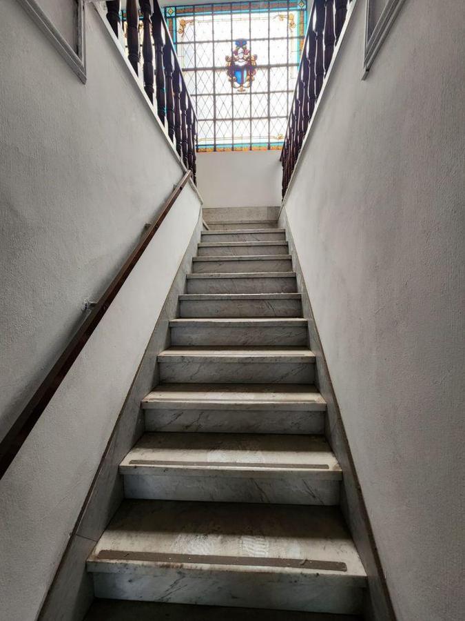Venta - Inmueble 6 Amb C/ Terraza, Sin Expensas 1
