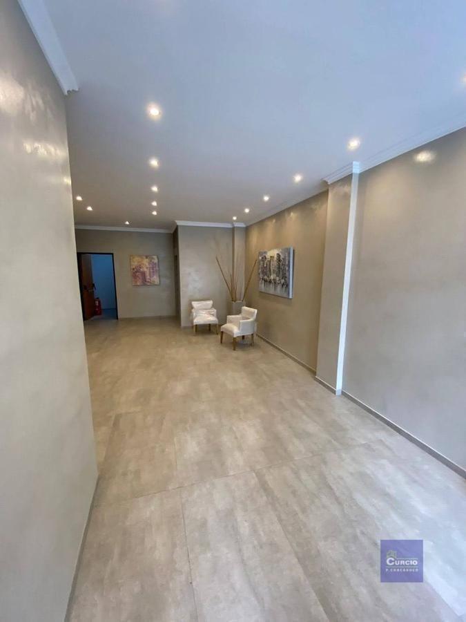 VENTA - Excelente monoambiente con balcón - Flores