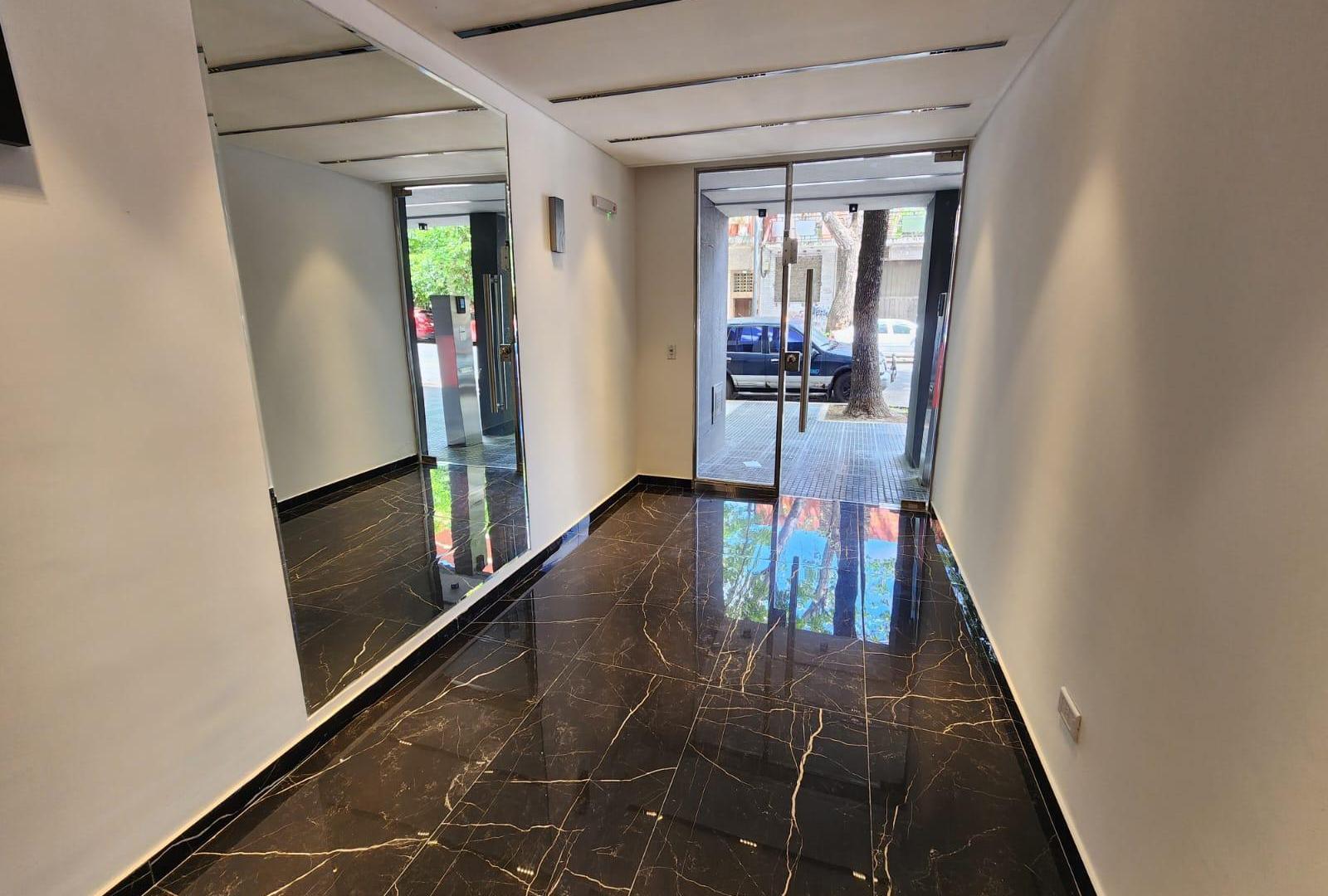 Foto de VENTA - 3 ambientes con balcon - San Cristobal, imagen 5