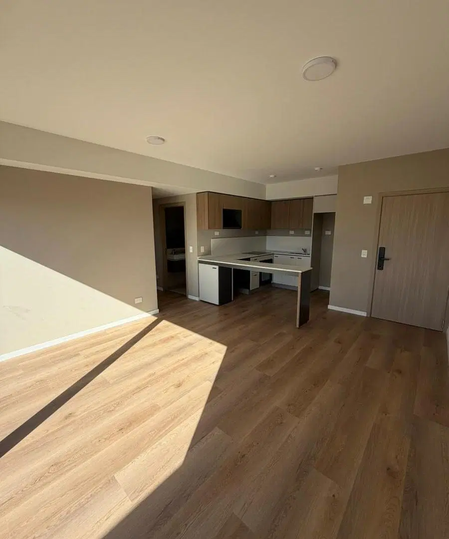 VENTA - Tres Ambientes luminoso con Balcon Terraza - Boedo 2