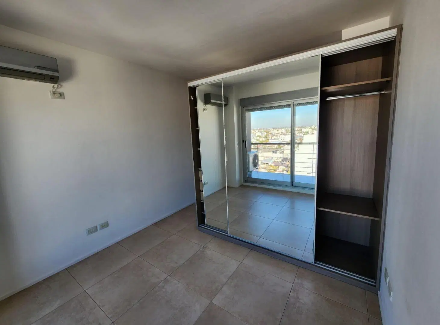 VENTA - Mono Ambiente dividido c/Balcon - Boedo 3