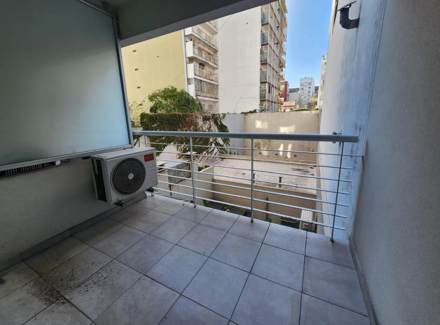 VENTA - Mono Ambiente dividido c/balcon terraza - Caballito 4