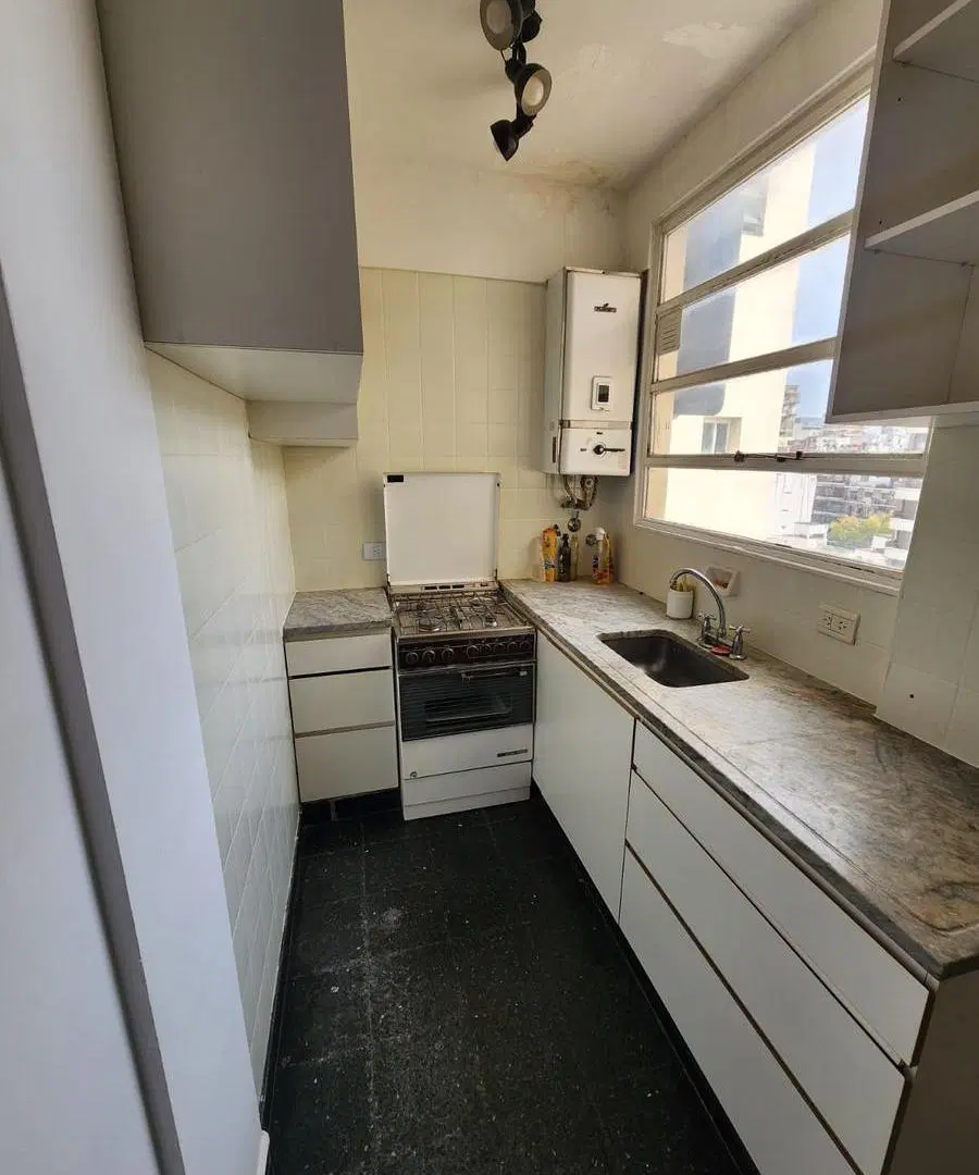 VENTA - Tres Ambientes al lateral, luminoso - Colegiales 2