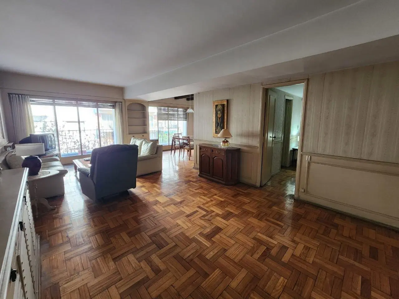 VENTA - Cuatro Ambientes C/balcon corrido - Caballito 3