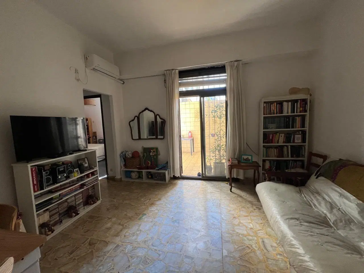 VENTA -  3 ambientes con patio - Caballito 4