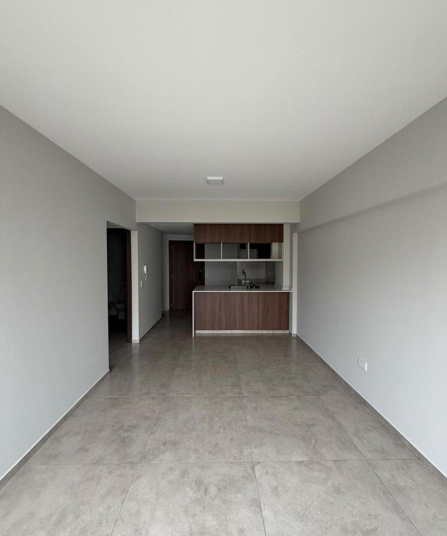 Foto de ALQUILER - Monoambiente con balcón aterrazado - San Cristóbal, imagen 2