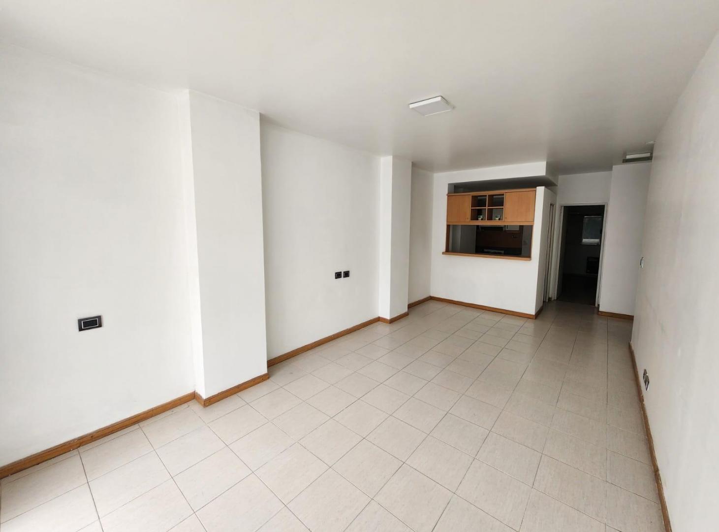 Foto de VENTA - Dos Ambientes en suite con patio - Balvanera, imagen 3