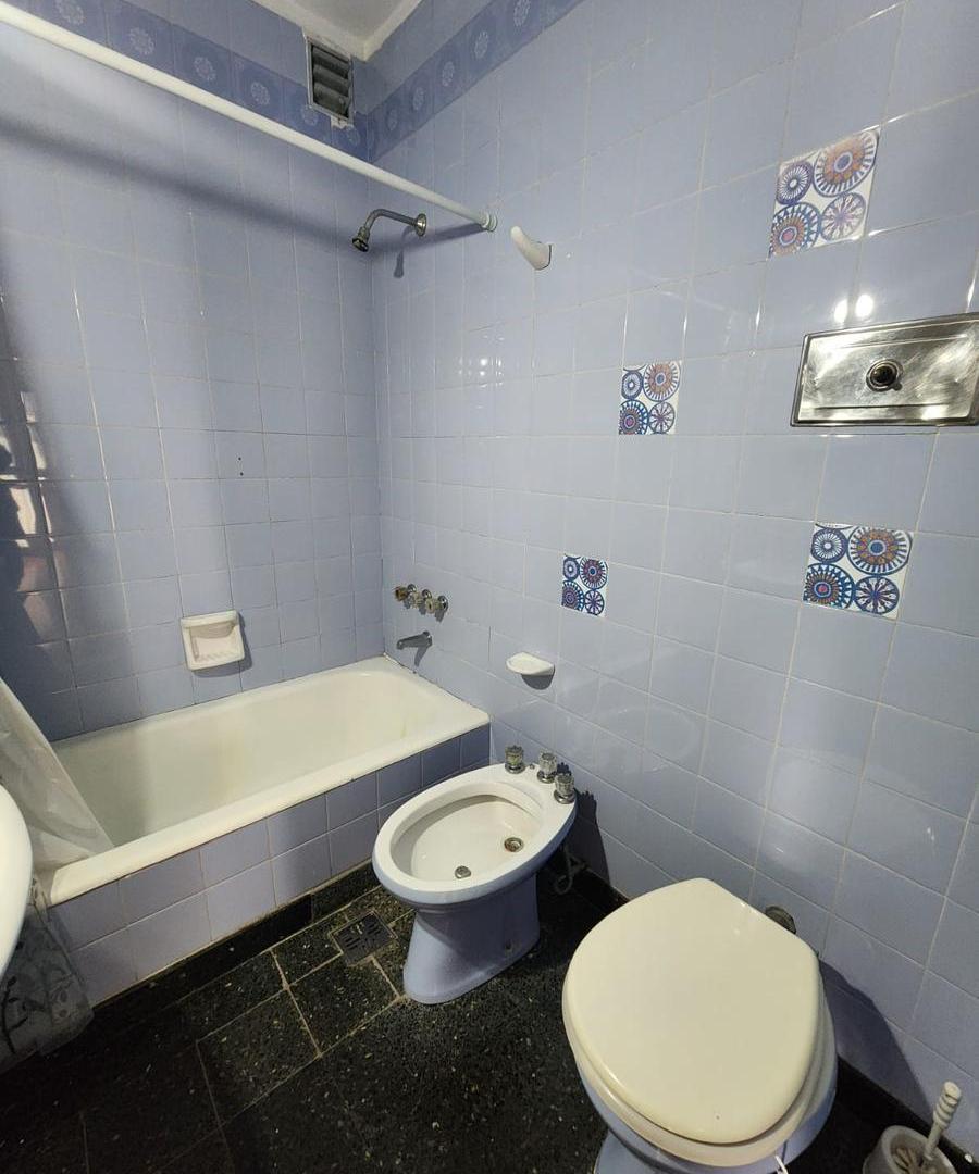 Foto de ALQUILER - Dos Ambientes con balcon al contrafrente - Villa Crespo, imagen 4