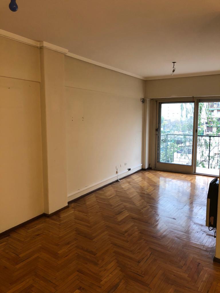 Foto de ALQUILER - Cuatro Ambientes con balcon al frente - Caballito, imagen 4