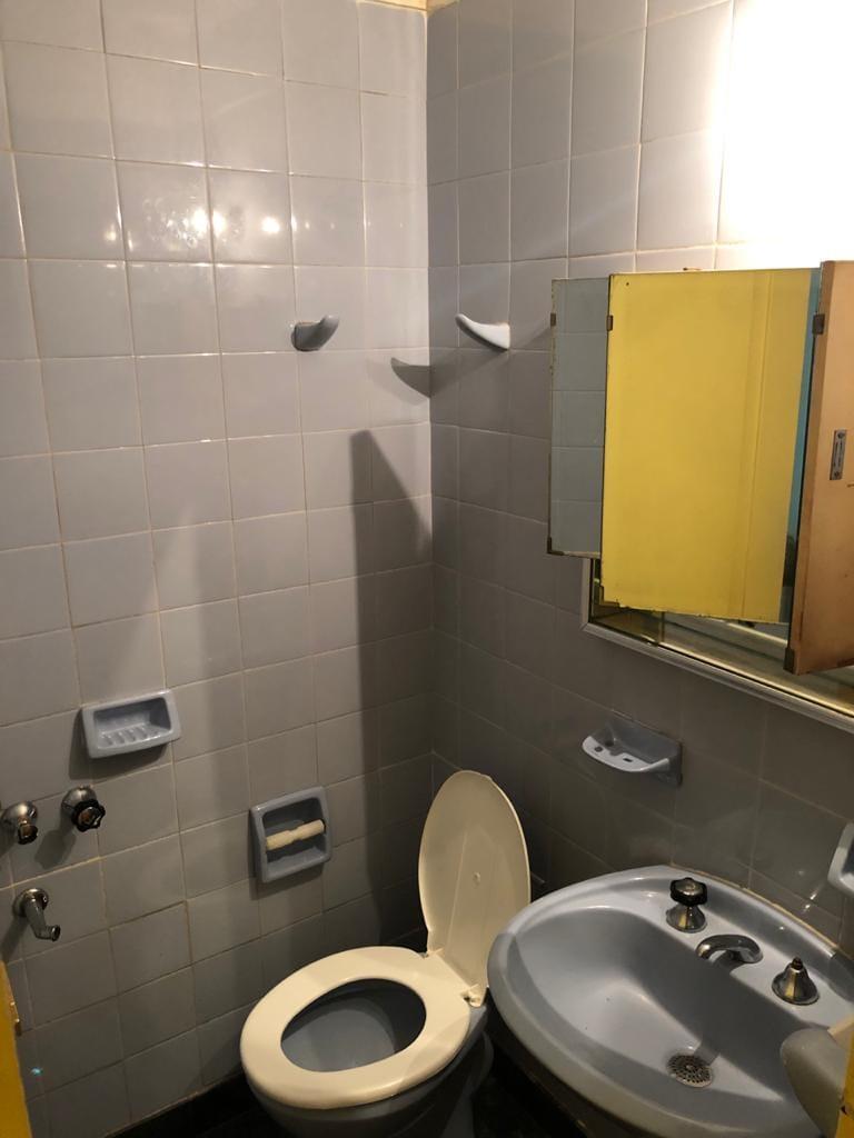 Foto de ALQUILER - Cuatro Ambientes con balcon al frente - Caballito, imagen 1