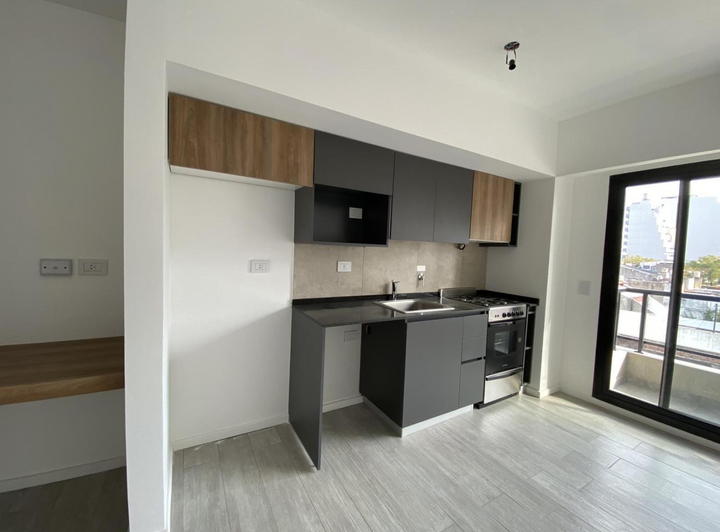 Foto de VENTA- Monoambiente con balcón, muy luminoso y moderno - San Cristobal, imagen 4