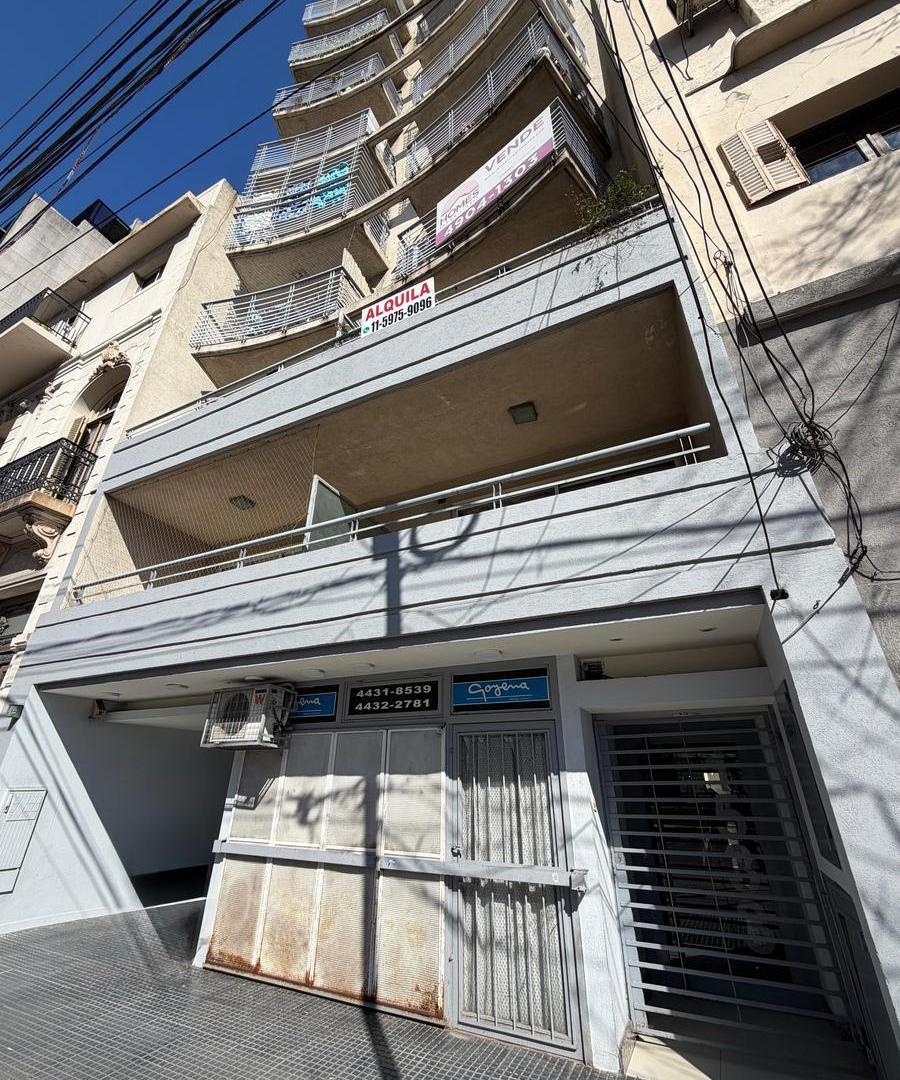 VENTA - Mono Ambiente divisible con balcon, muy luminoso - Parque Chacabuco