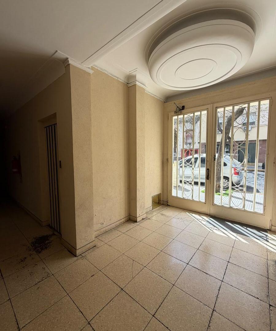 Foto de VENTA - Dos Ambientes muy luminoso - San Cristobal, imagen 2