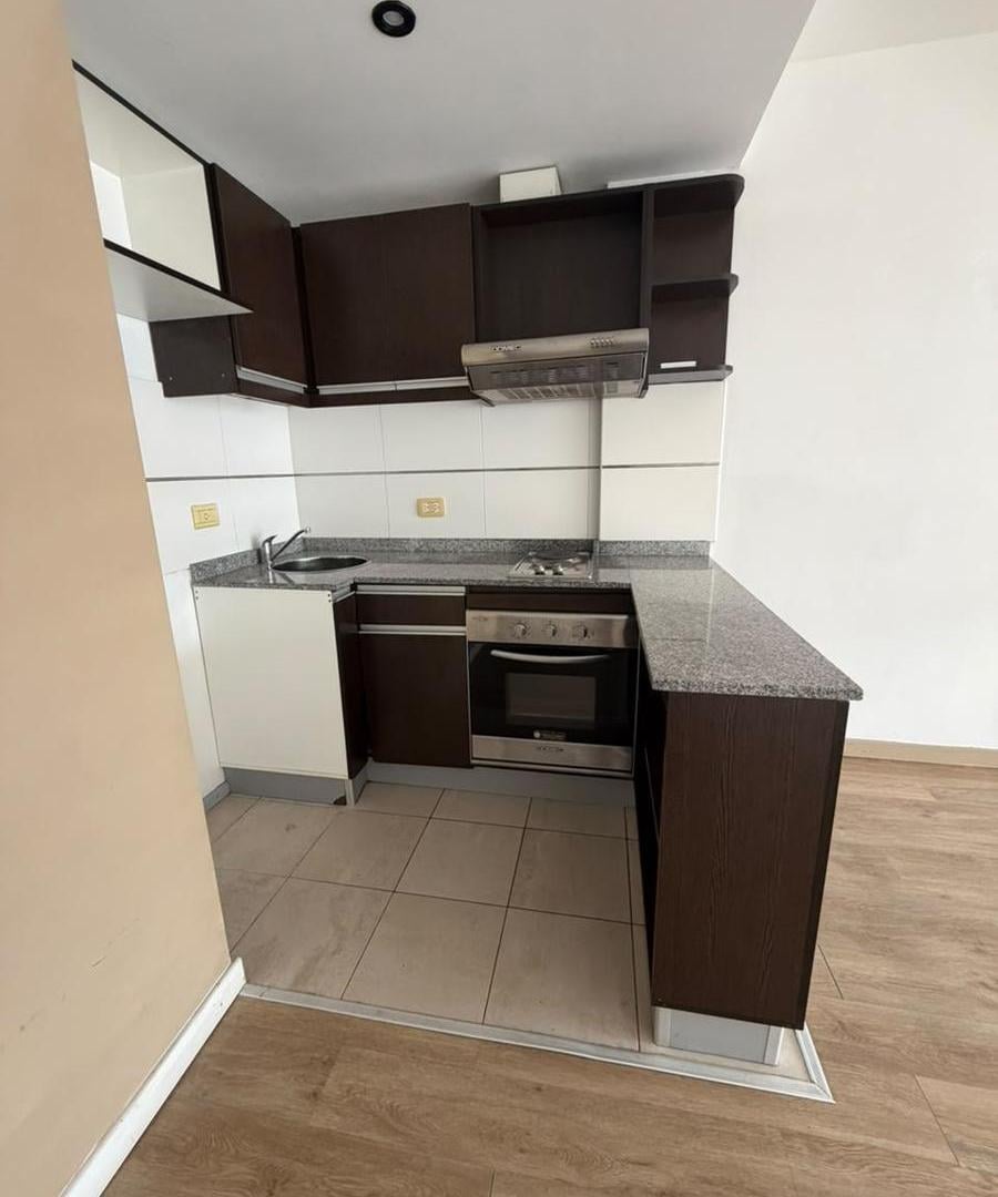 Foto de VENTA - Mono Ambiente muy luminoso con balcón al frente - Caballito, imagen 2