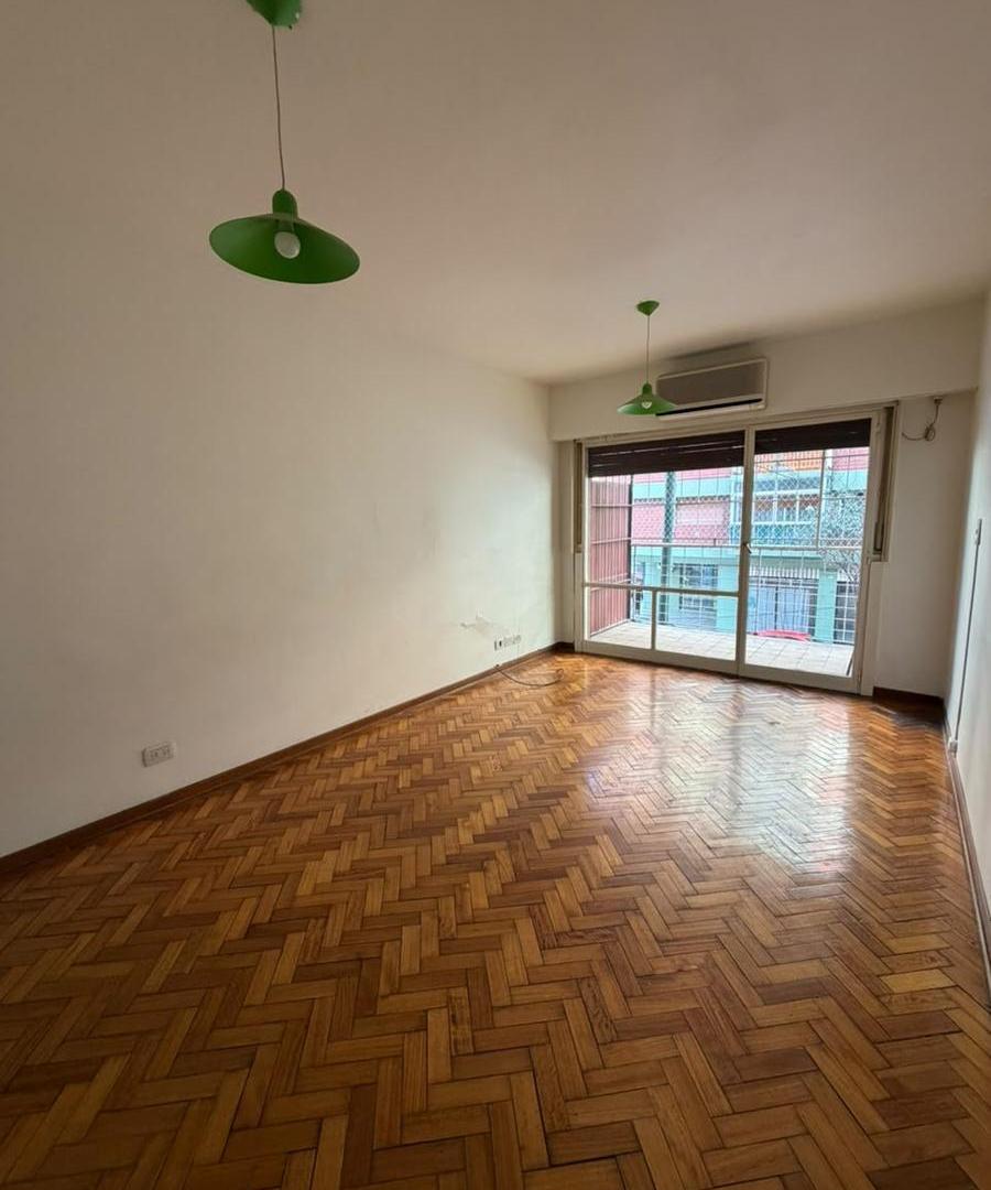 Foto de ALQUILER - Dos Ambientes con balcón - Boedo, imagen 3