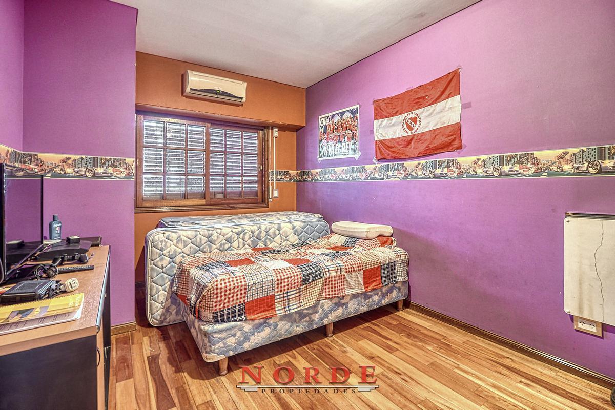 Venta • Mataderos • Montiel 1900 • Casa • 5 Ambientes • Terraza • Garaje 5