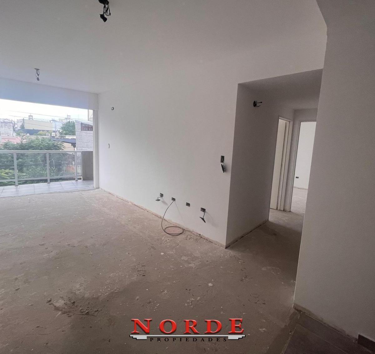 Venta • Liniers • Frente • 3 Ambientes 2