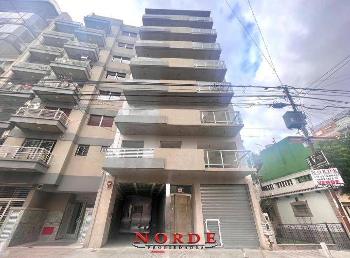 VENTA • LINIERS • FRENTE • 3 AMBIENTES 2