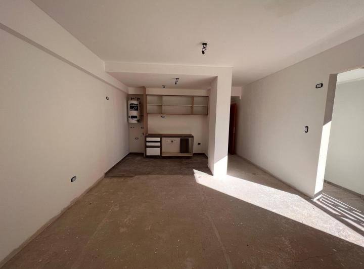 VENTA • LINIERS • A ESTRENAR • CONTRAFRENTE• 2 AMBIENTES  • BALCON