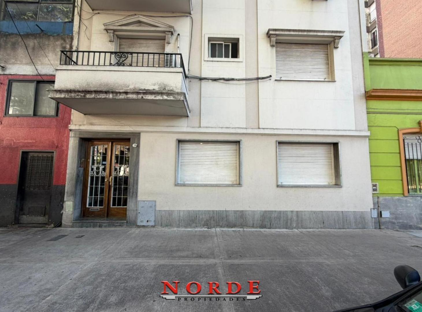 VENTA •PH•VILLA LURO•TRES AMBIENTES •PLANTA BAJA• PATIO• APTO CREDITO