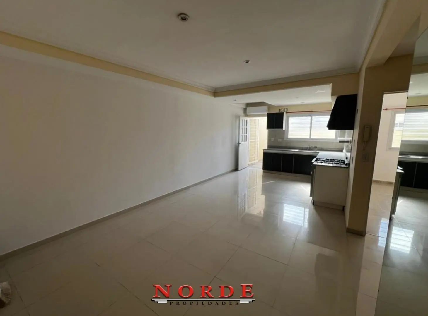 VENTA • MATADEROS • TRES AMBIENTES • PATIO • QUINCHO 3