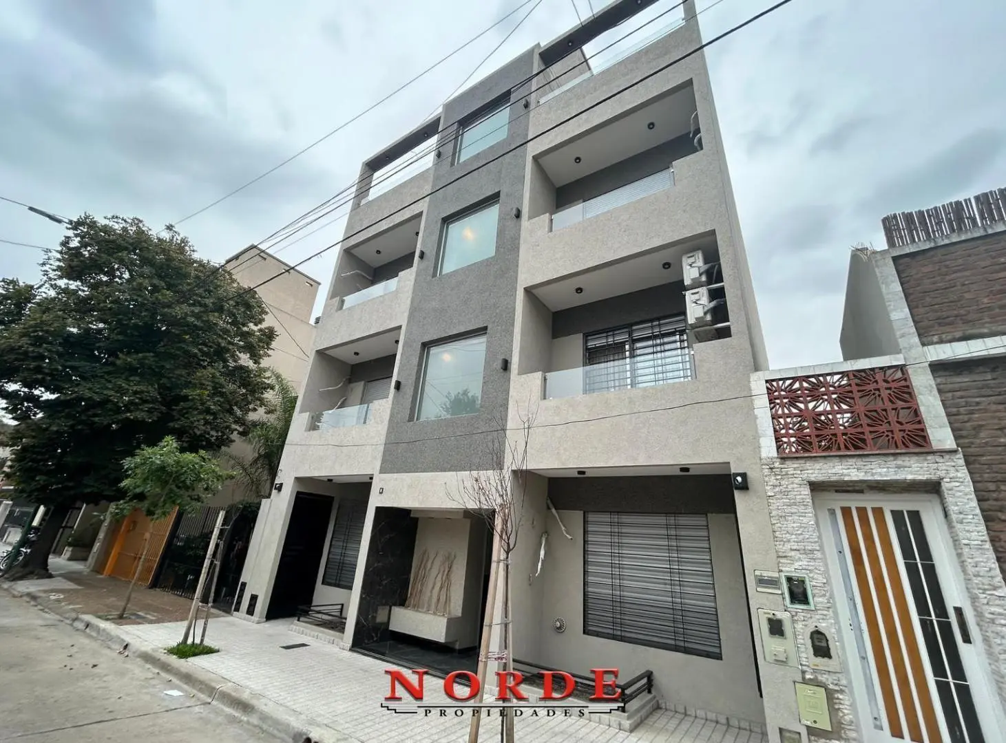 VENTA • DEPARTAMENTO • LINIERS • DOS AMBIENTES • PLANTA BAJA • PATIO 5