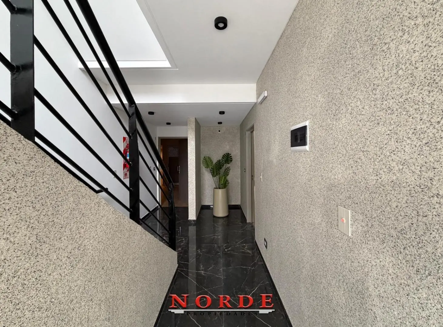 VENTA • DEPARTAMENTO • LINIERS • DOS AMBIENTES • PLANTA BAJA • PATIO 3