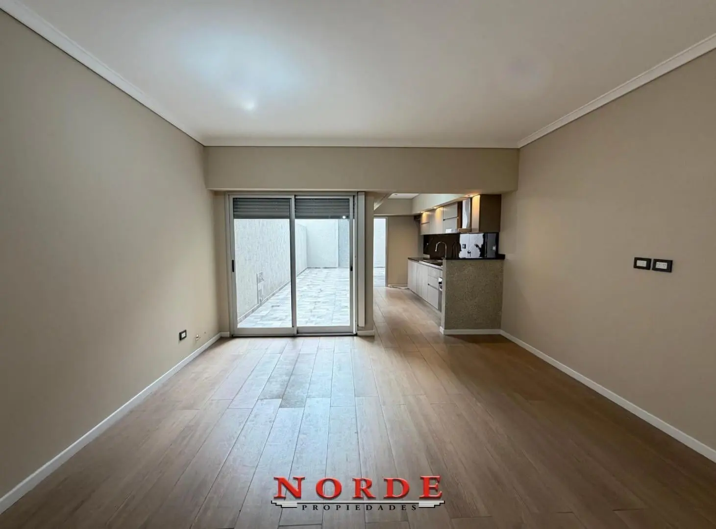 VENTA • DEPARTAMENTO • LINIERS • DOS AMBIENTES • PLANTA BAJA • PATIO 2