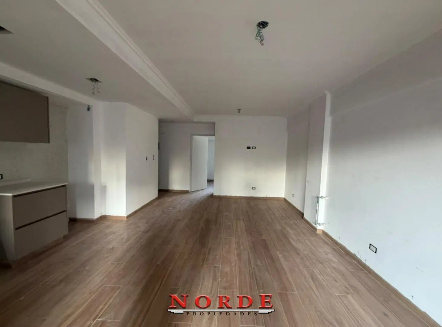 VENTA• LINIERS• DEPARTAMENTO • DOS AMBIENTES • PATIO Y BALCON 2