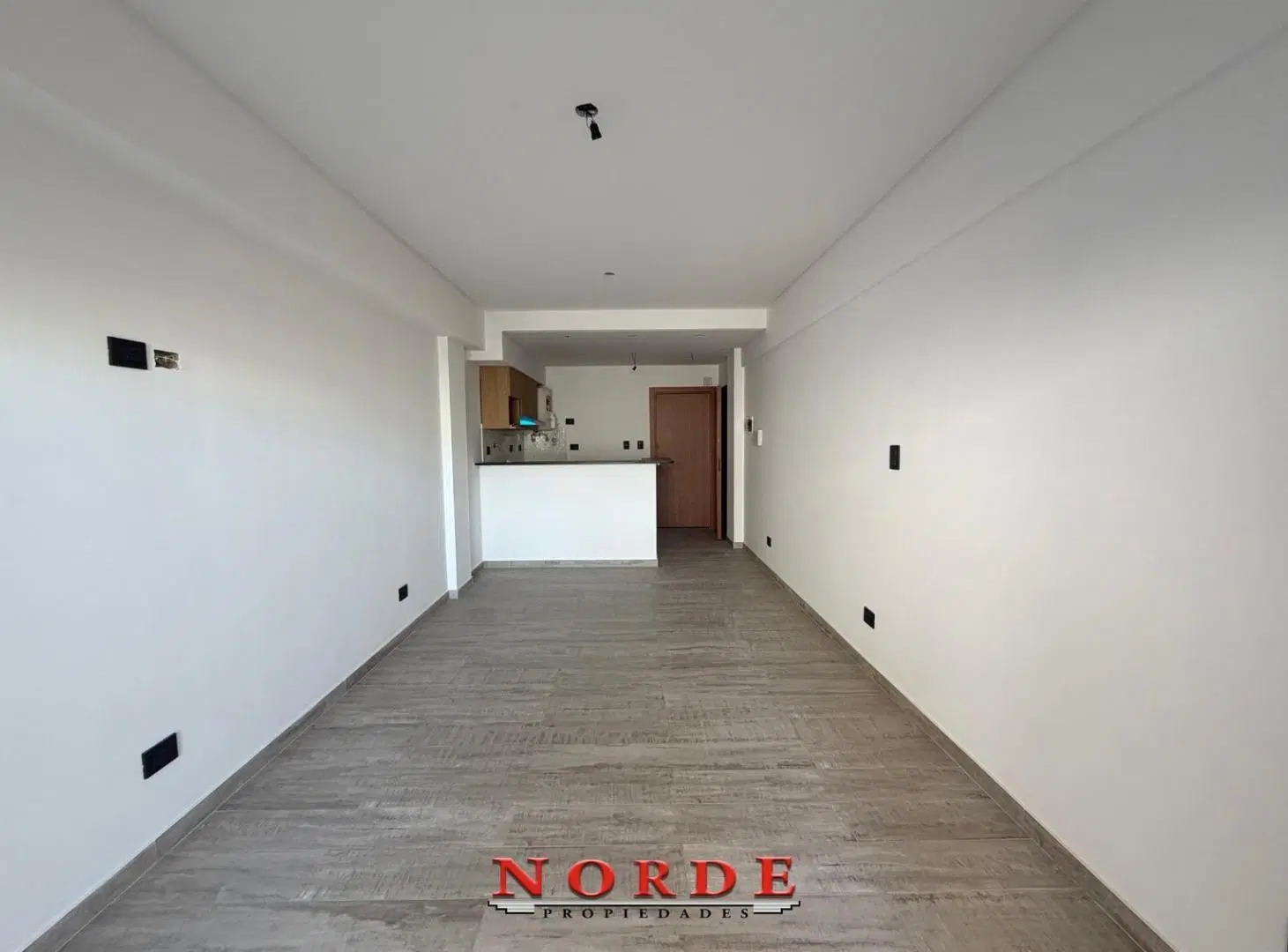 VENTA • LINIERS • MONOAMBIENTE • A ESTRENAR • BALCON 4