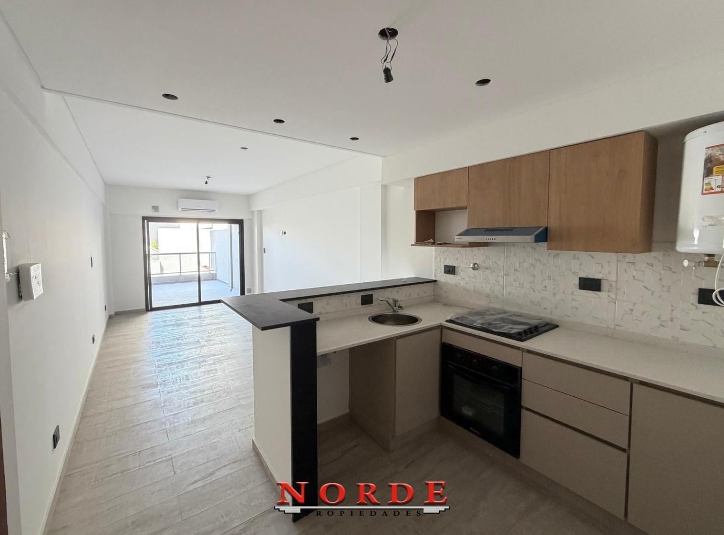 VENTA • LINIERS • MONOAMBIENTE • A ESTRENAR • BALCON