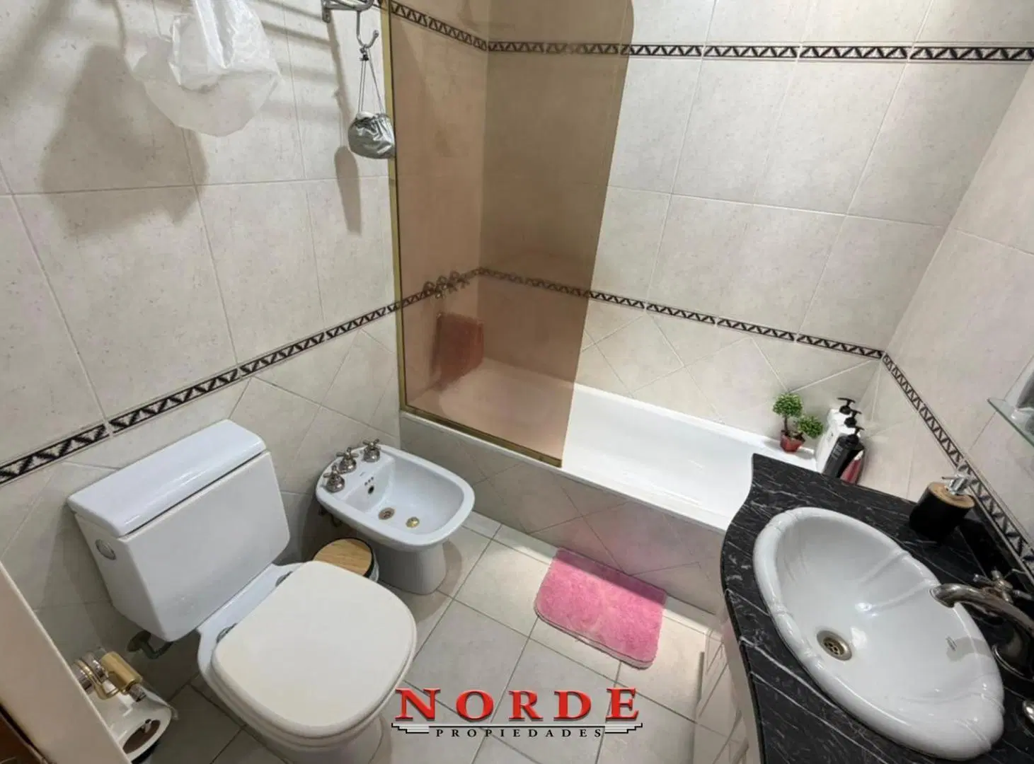 VENTA • MATADEROS • BARRIO NAON • CASA • 3 AMBIENTES •PATIO Y TERRAZA 3