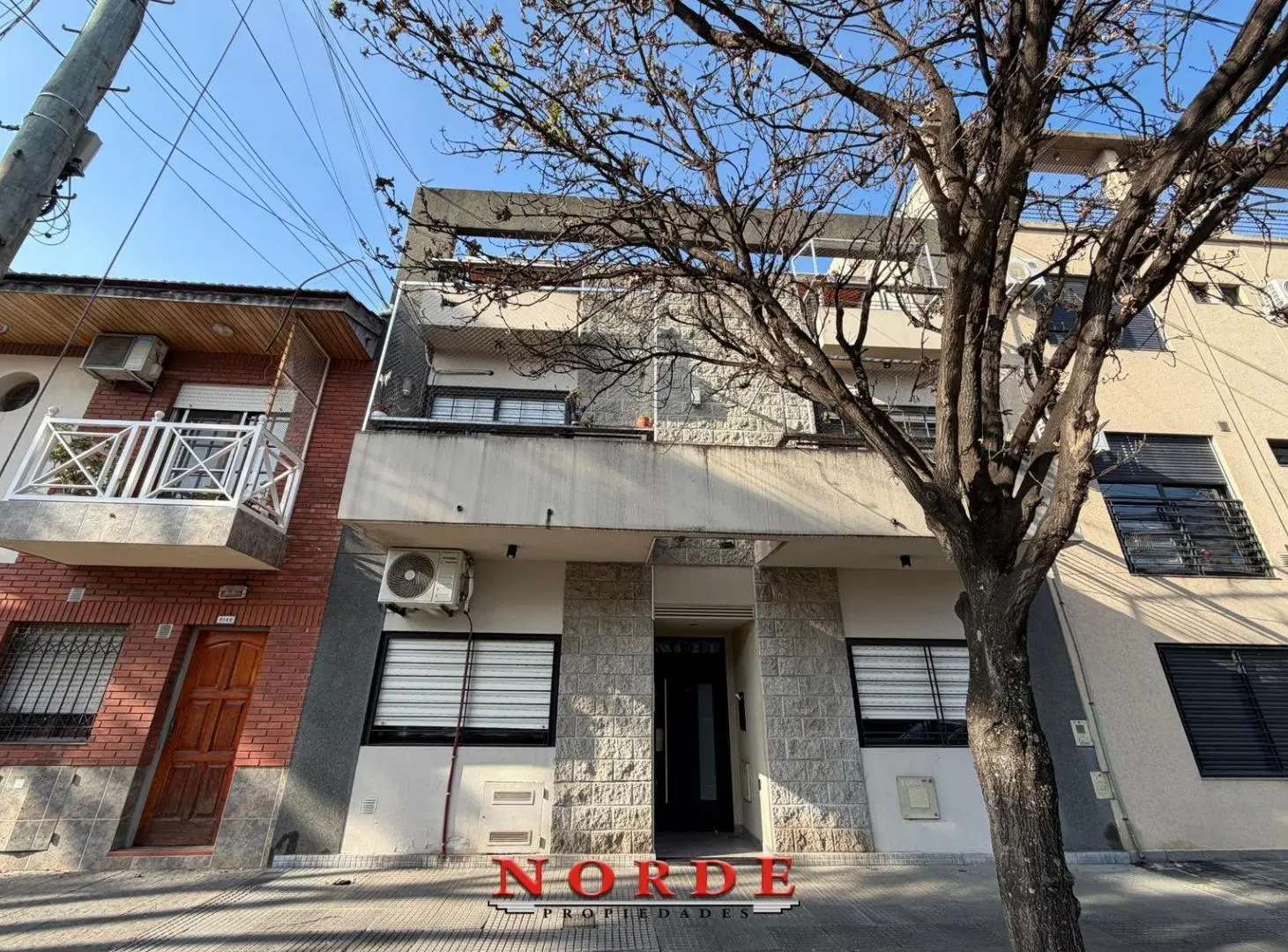 VENTA • PH • PLANTA BAJA •DOS AMBIENTES • MATADEROS • APTO CRÉDITO 3