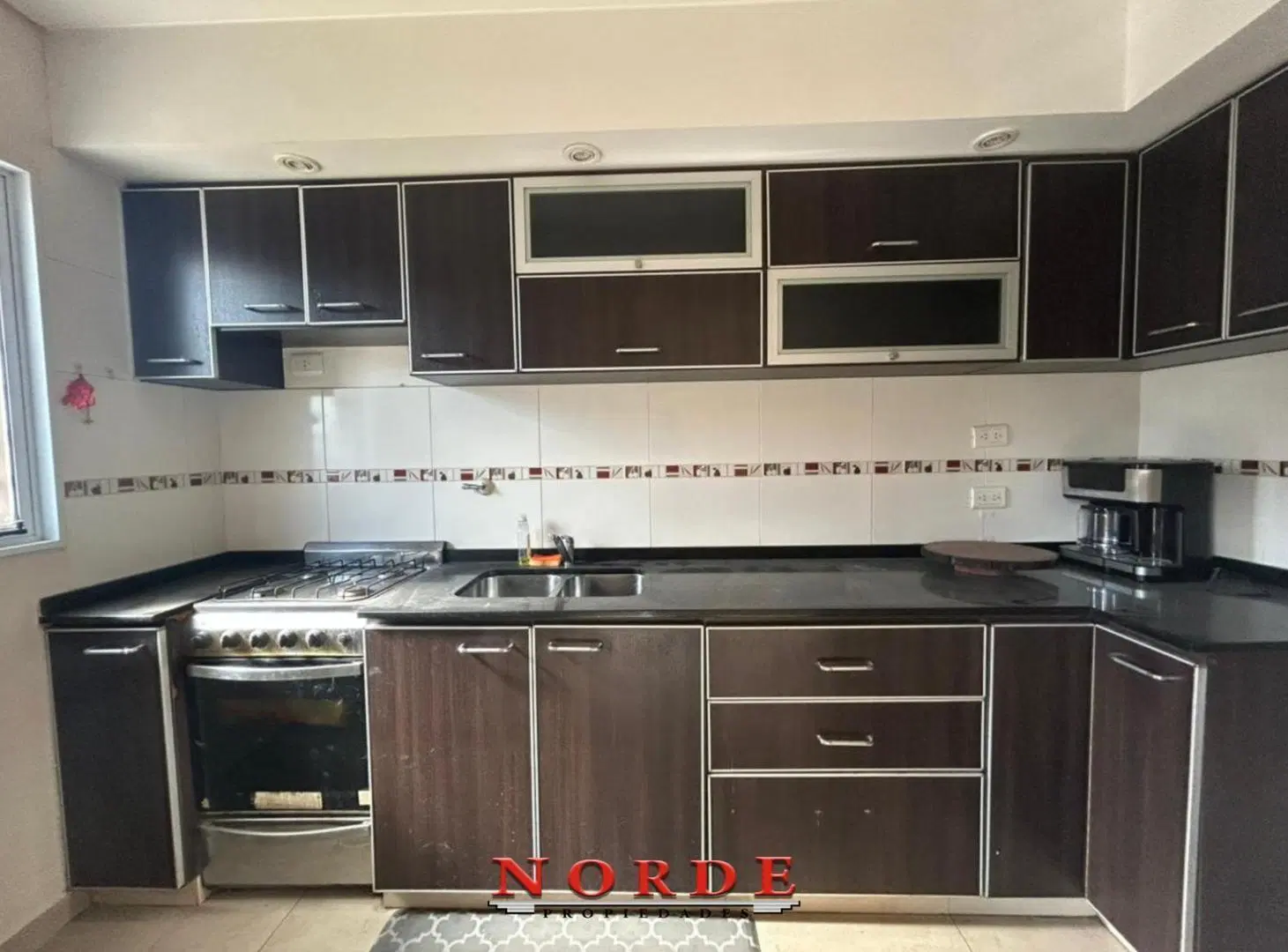 VENTA • DOS AMBIENTES • LINIERS • BALCÓN • TERRAZA PROPIA • ALTILLO • APTO CRÉDITO 4