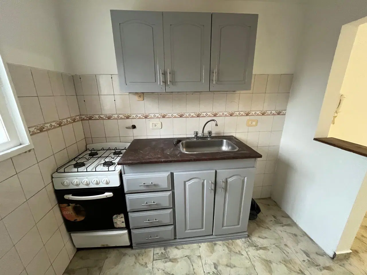 ALQUILER •LINIERS • DEPARTAMENTO • 3 AMBIENTES 5