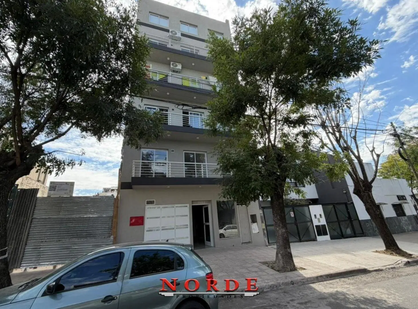 VENTA • MATADEROS • DEPARTAMENTO • MONOAMBIENTES • BALCON 8