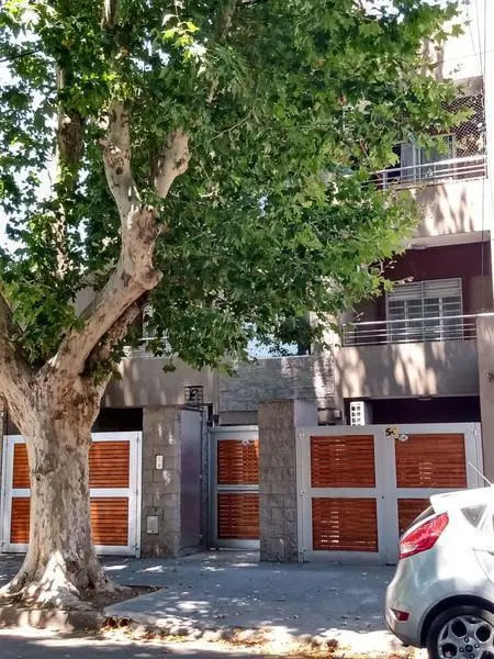 Departamento 2 Ambientes - Liniers. Zona residencial 2